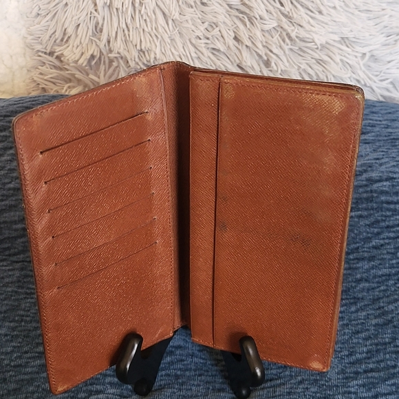 Louis Vuitton Monogram Canvas Brazza Long Wallet - Picture 3 of 11